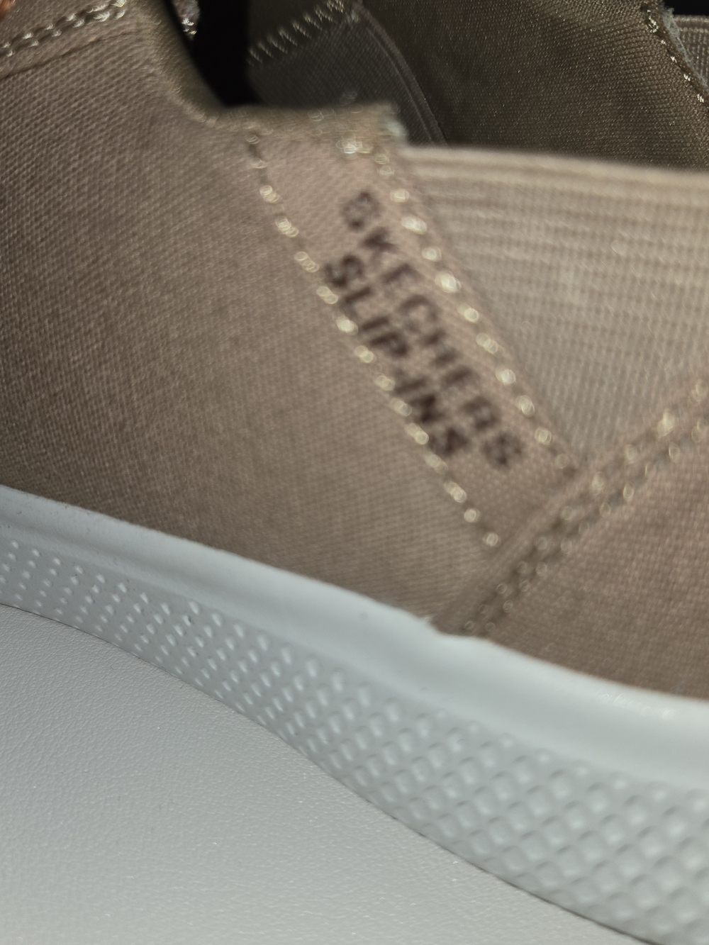 Skechers BOBS Lightweight Canvas Slip On  Sneakers in Tan Women's 8 - Picture 2 of 9